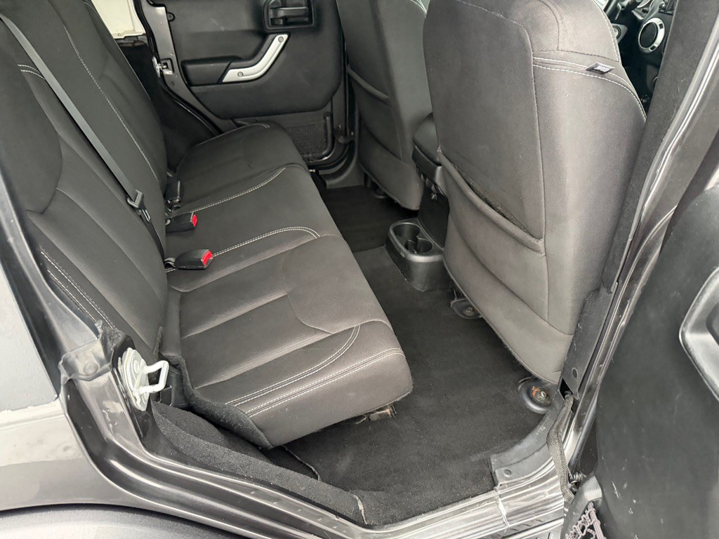 2018 Jeep Wrangler Unlimited Image 25