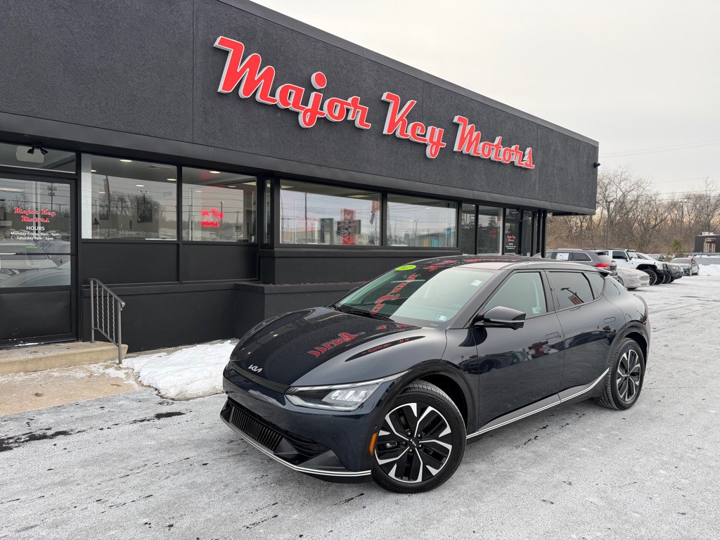 2022 Kia EV6 Image 1
