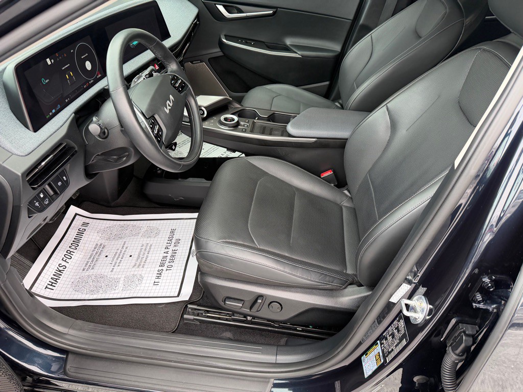 2022 Kia EV6 Image 13