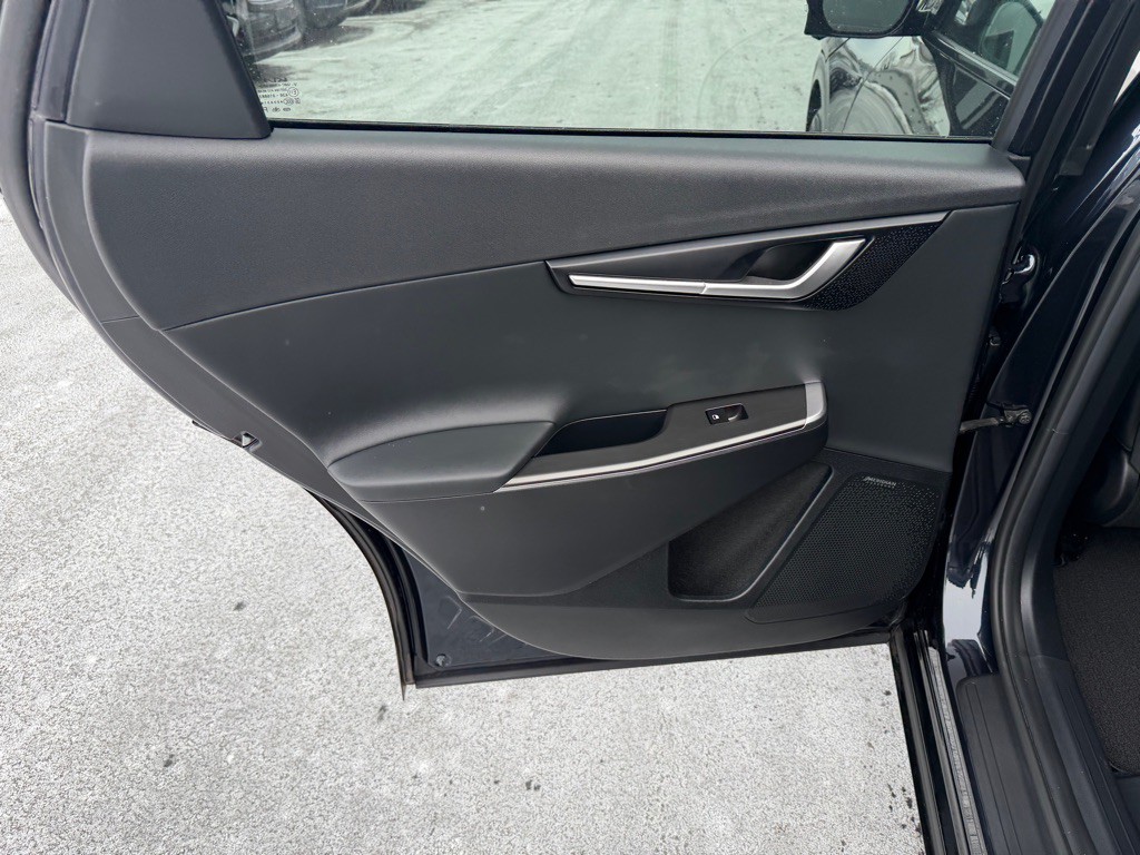 2022 Kia EV6 Image 21