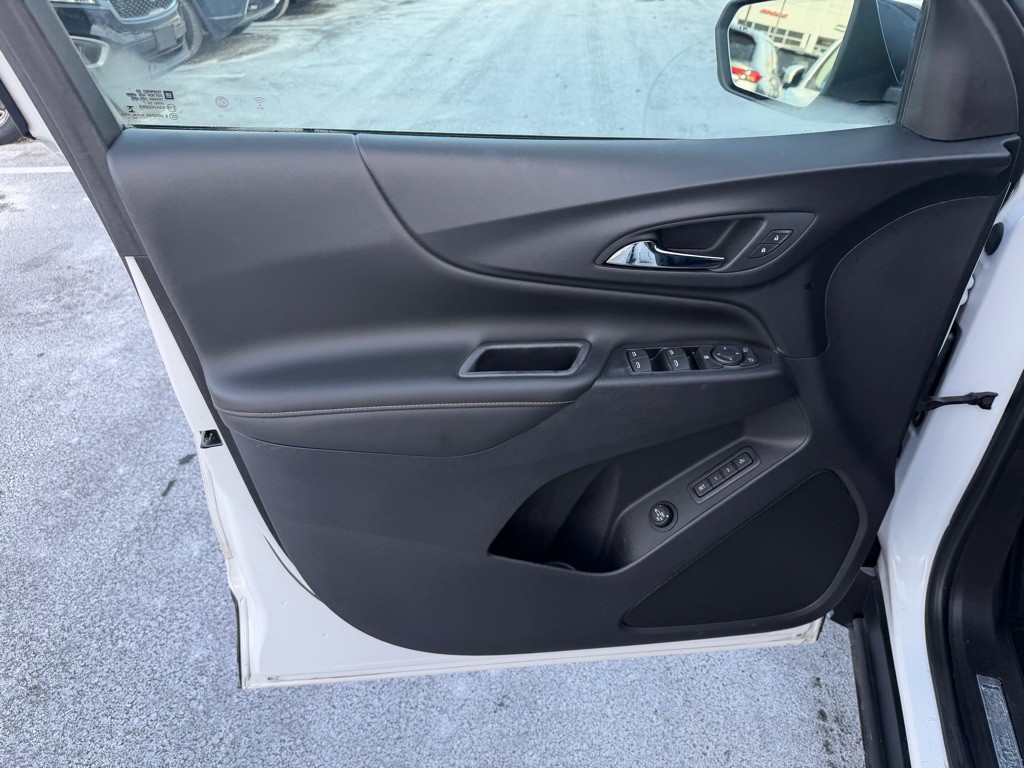 2019 Chevrolet Equinox Image 11