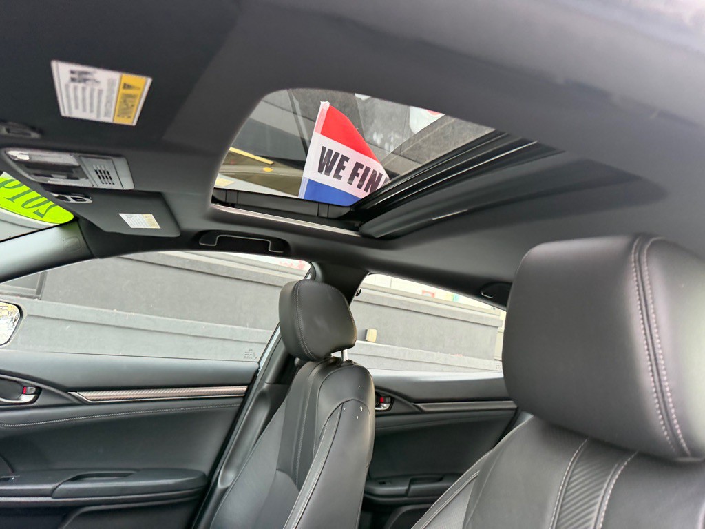 2019 Honda Civic Image 19