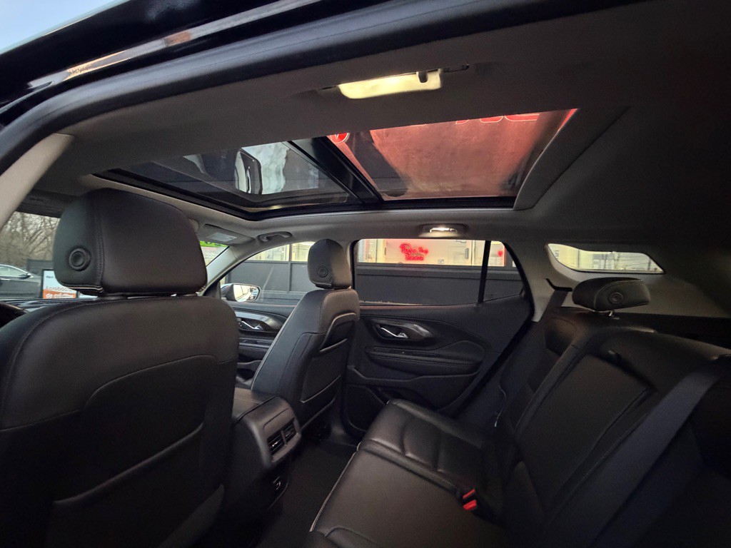 2018 GMC Terrain Image 24