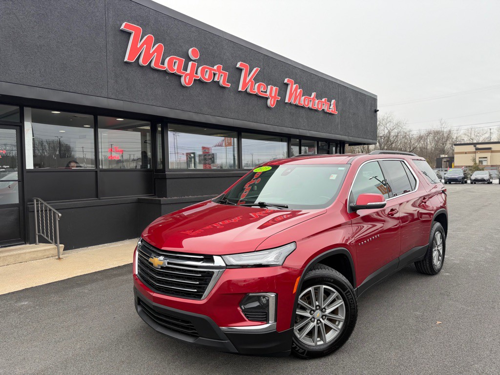 2023 Chevrolet Traverse Image 2