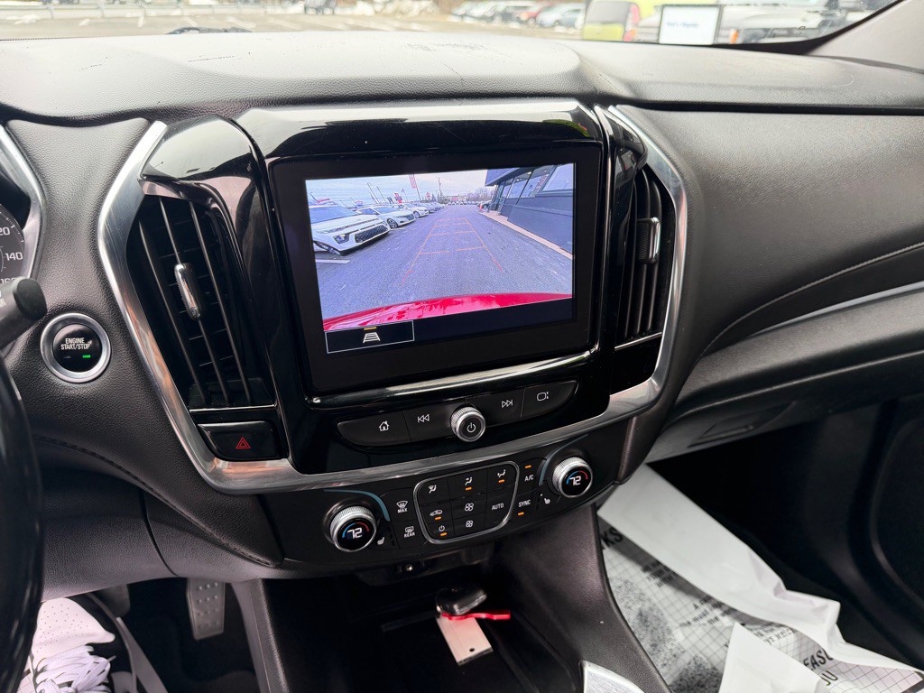 2023 Chevrolet Traverse Image 17