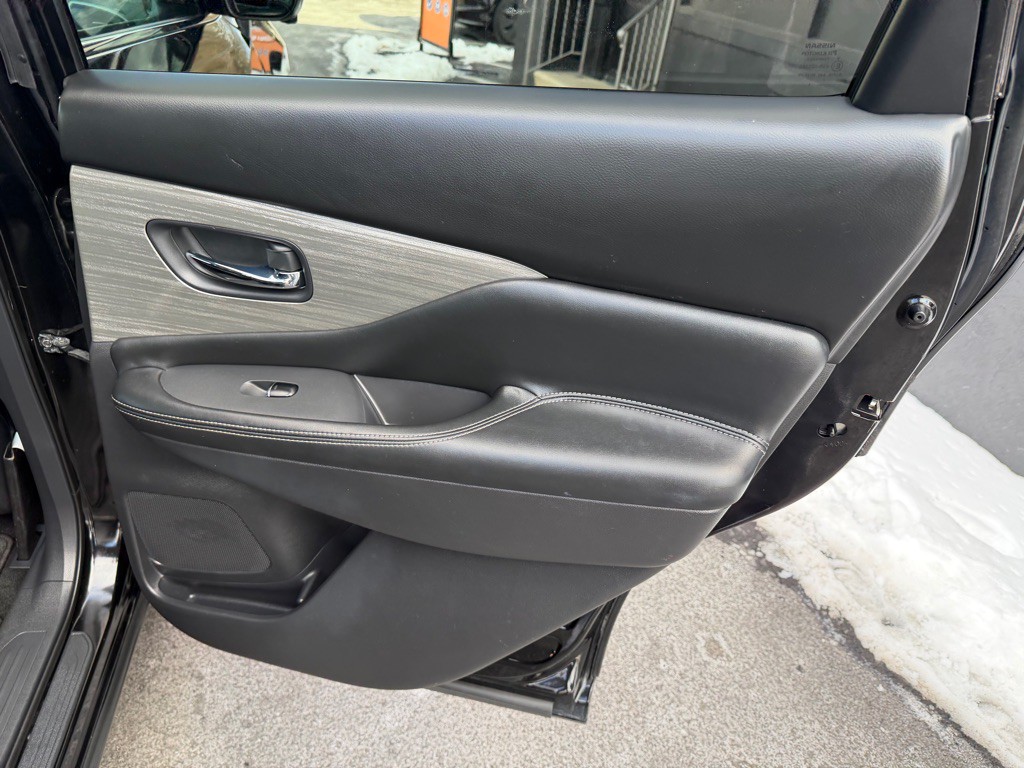 2017 Nissan Murano Image 24