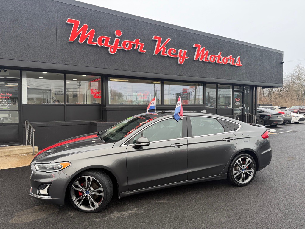 2020 Ford Fusion Image 3