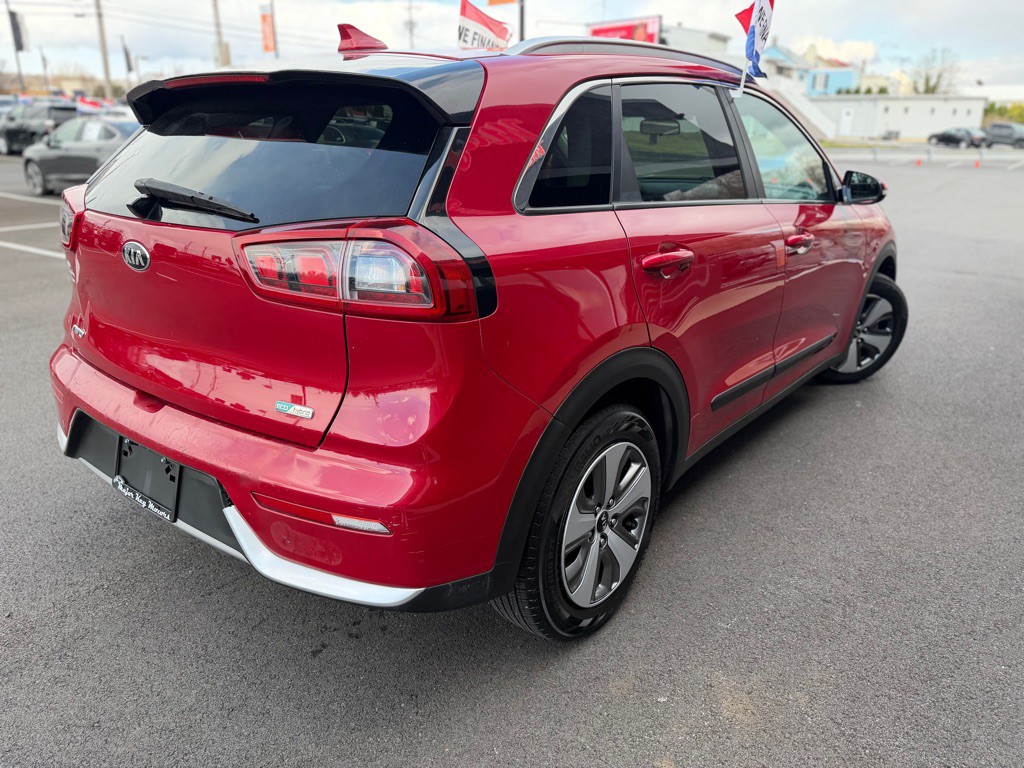 2017 Kia Niro Image 6