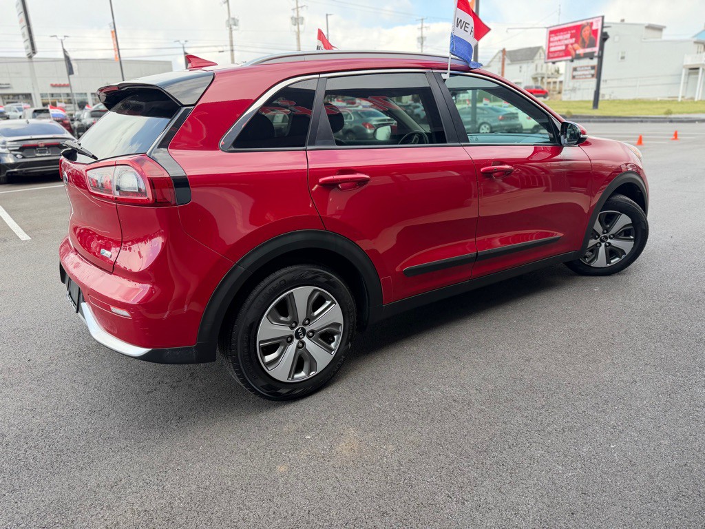 2017 Kia Niro Image 7