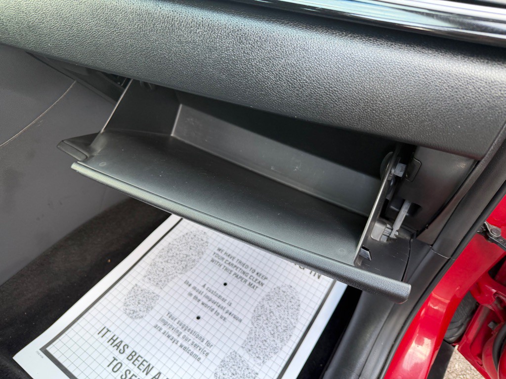 2017 Kia Niro Image 26