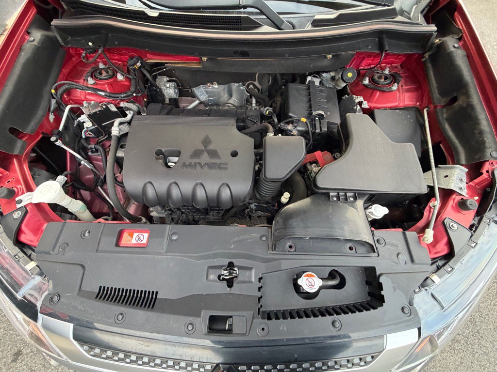 2019 Mitsubishi Outlander Image 28