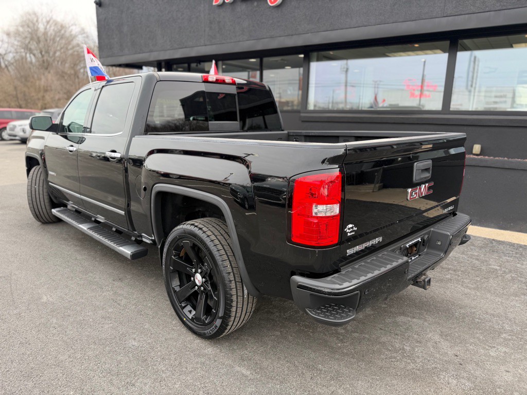2015 GMC Sierra Image 4