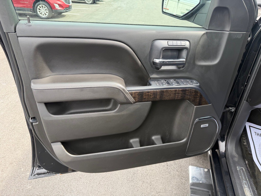 2015 GMC Sierra Image 11