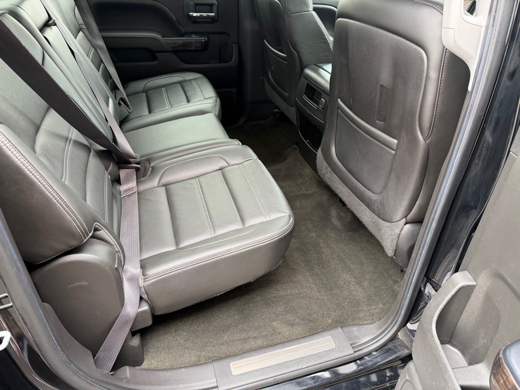 2015 GMC Sierra Image 25