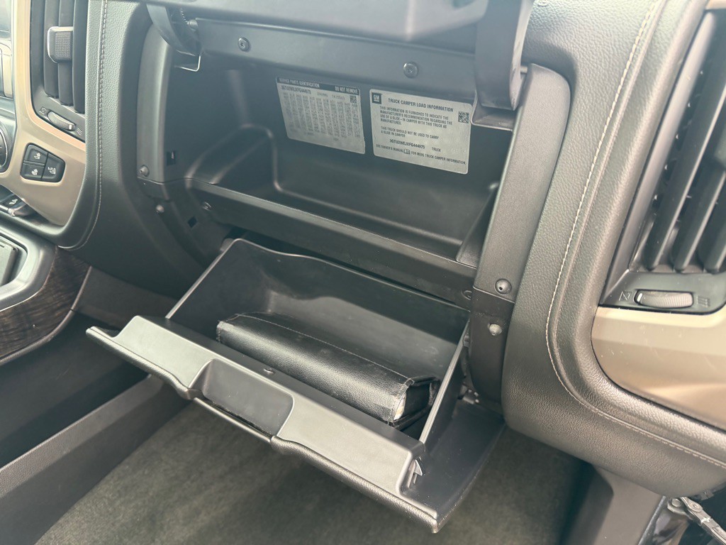 2015 GMC Sierra Image 29