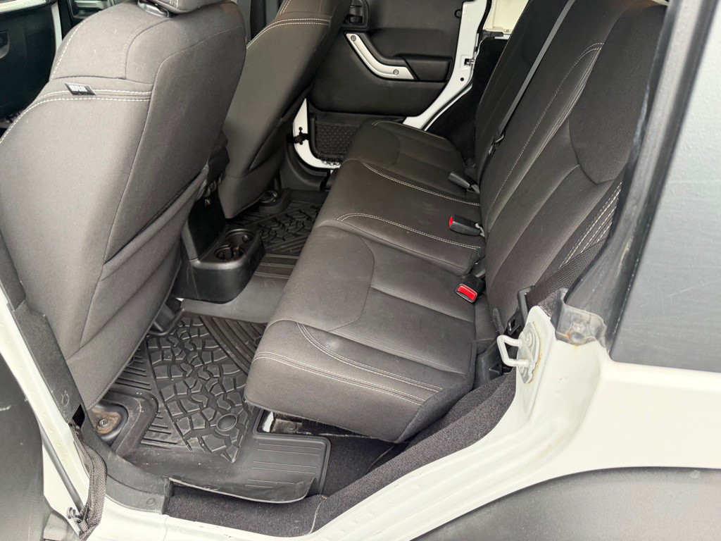 2017 Jeep Wrangler Unlimited Image 22