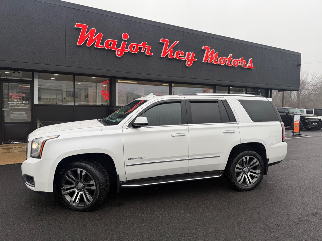 2017 GMC Yukon Image 3