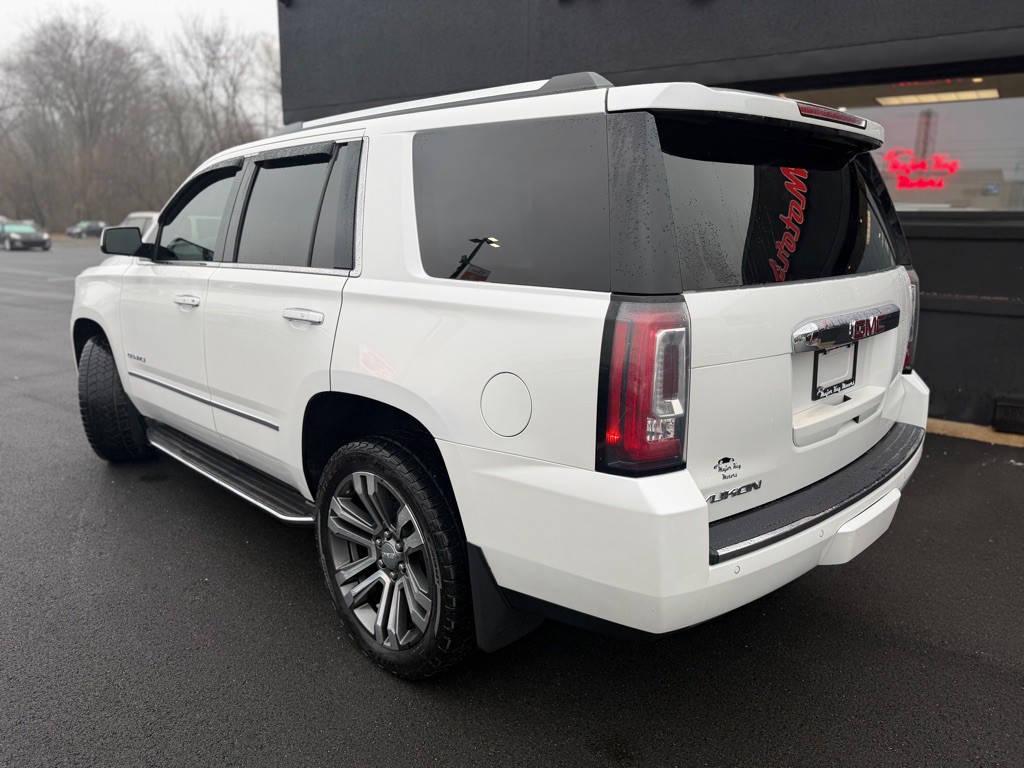 2017 GMC Yukon Image 4