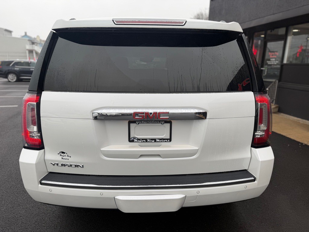 2017 GMC Yukon Image 5