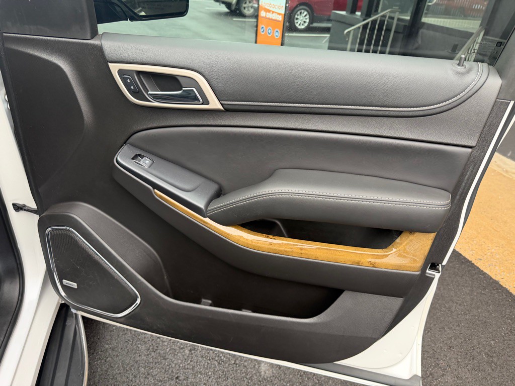 2017 GMC Yukon Image 29