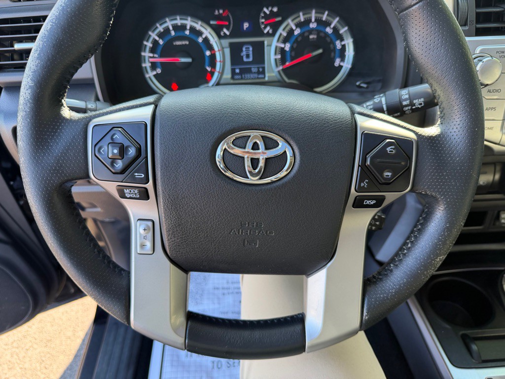 2016 Toyota 4Runner Image 16