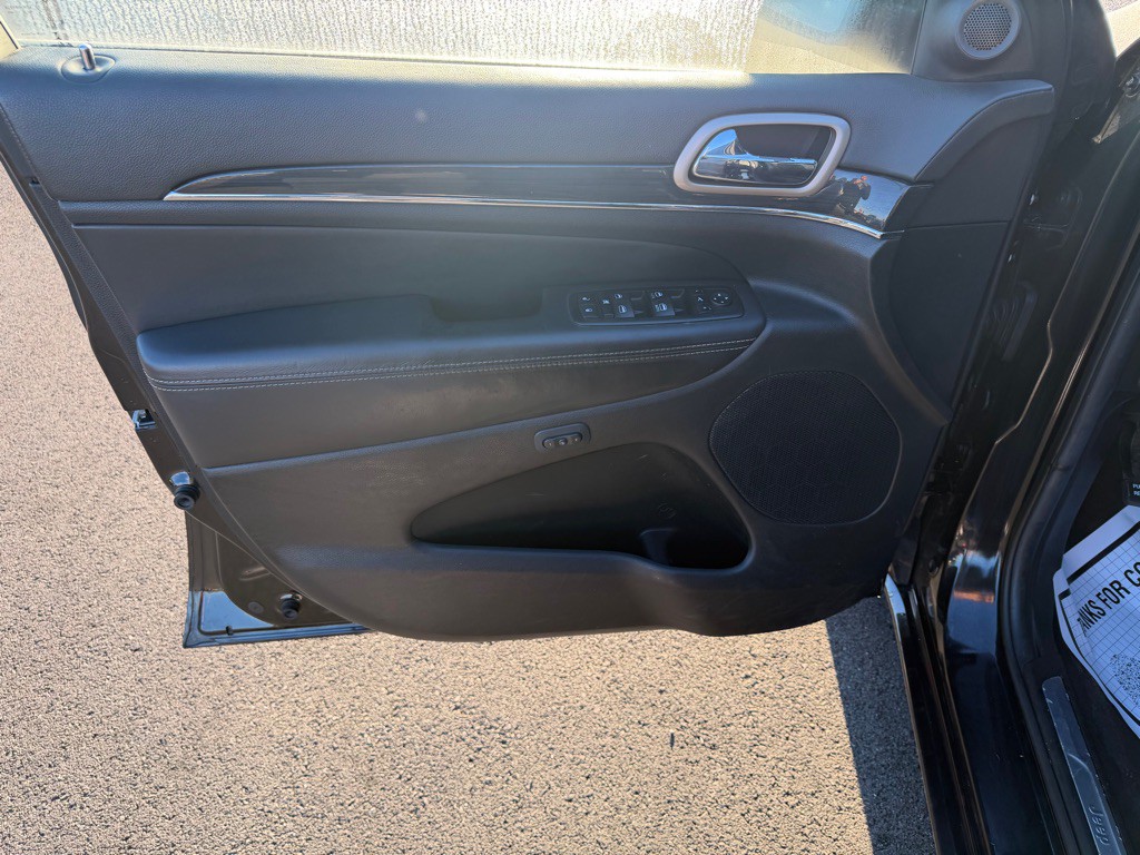 2014 Jeep Grand Cherokee Image 11