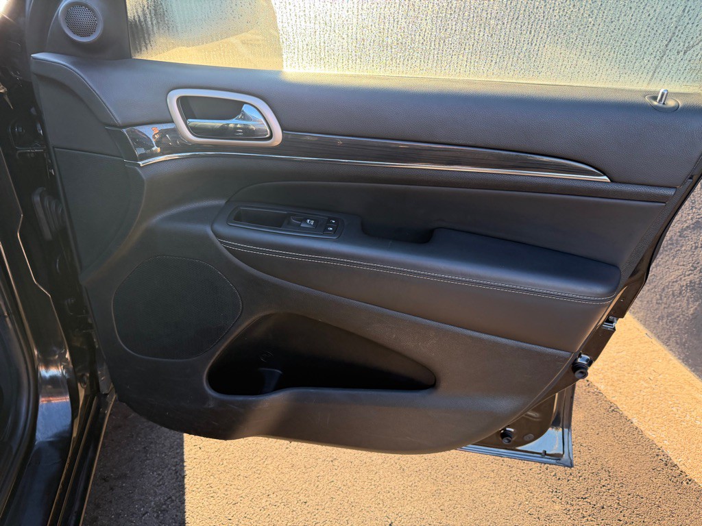 2014 Jeep Grand Cherokee Image 26