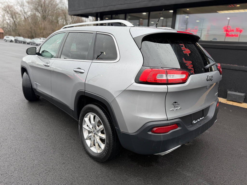 2015 Jeep Cherokee Image 4