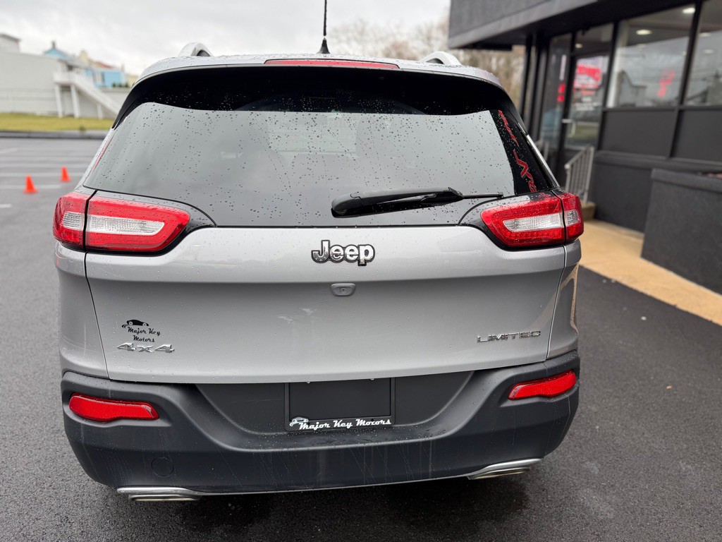 2015 Jeep Cherokee Image 5