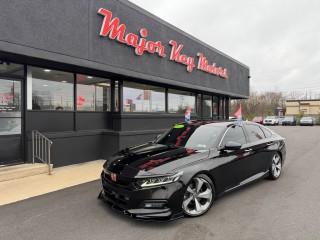 Image for 2018 Honda Accord Touring ID: 7249673