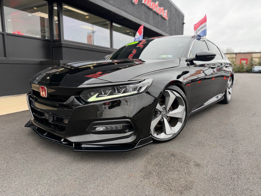 2018 Honda Accord Image 2