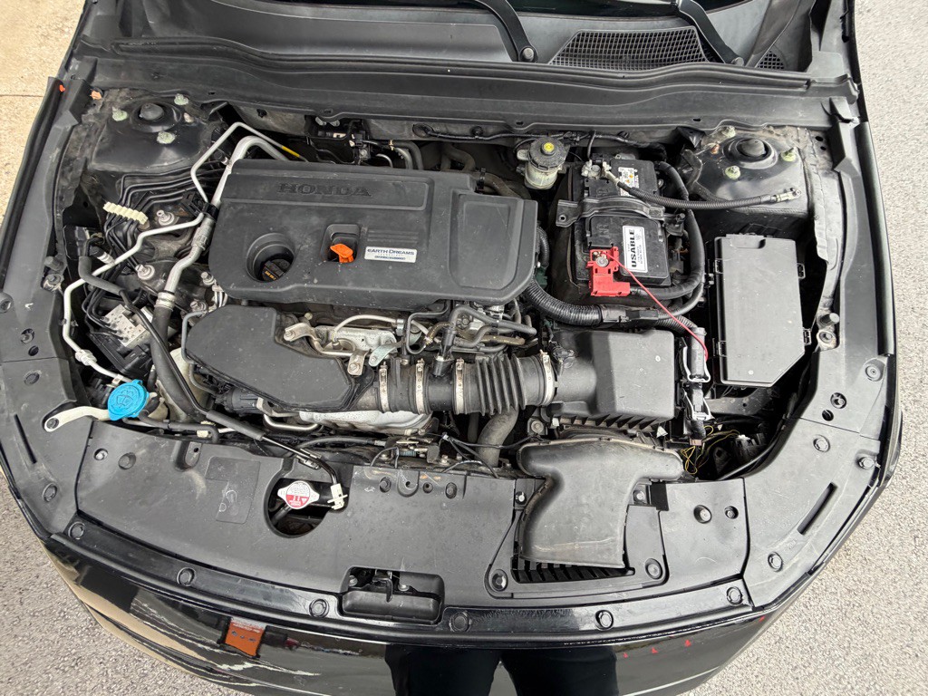 2018 Honda Accord Image 28