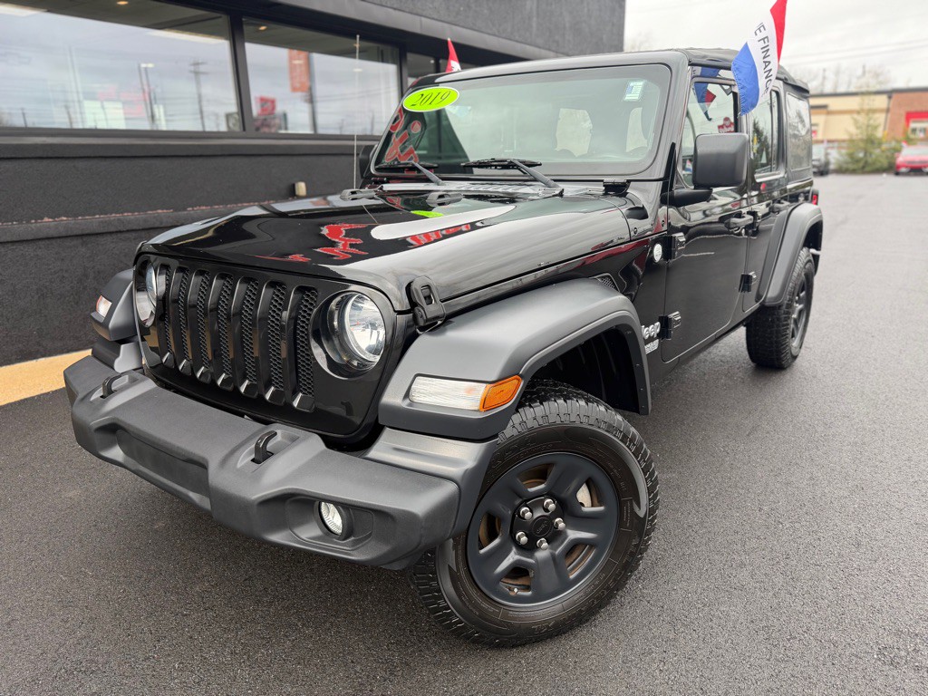 2019 Jeep Wrangler Unlimited Image 2