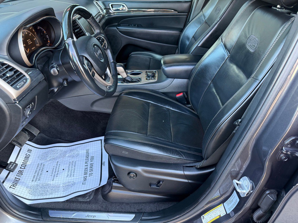 2017 Jeep Grand Cherokee Image 14