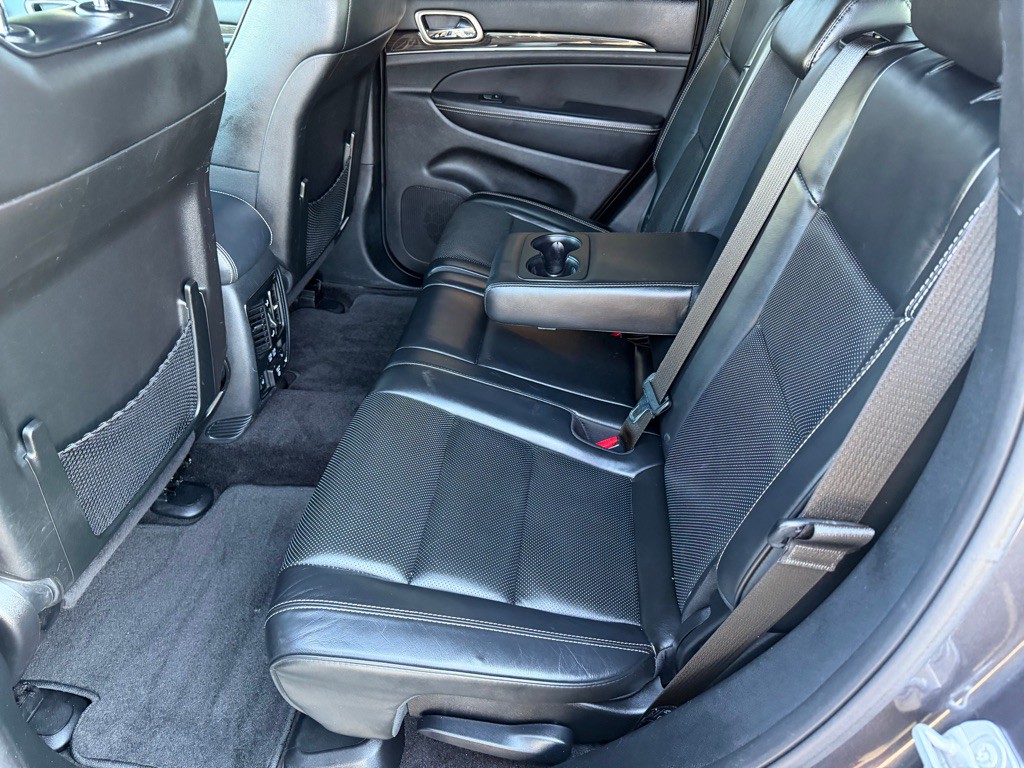 2017 Jeep Grand Cherokee Image 21