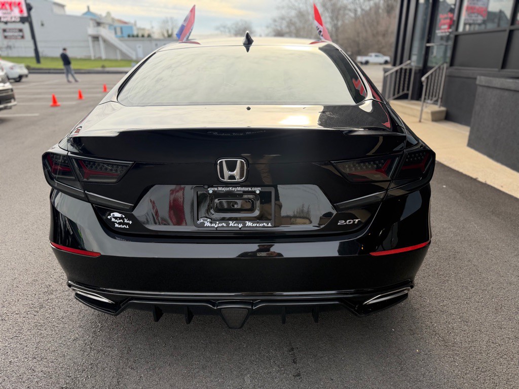 2018 Honda Accord Image 5
