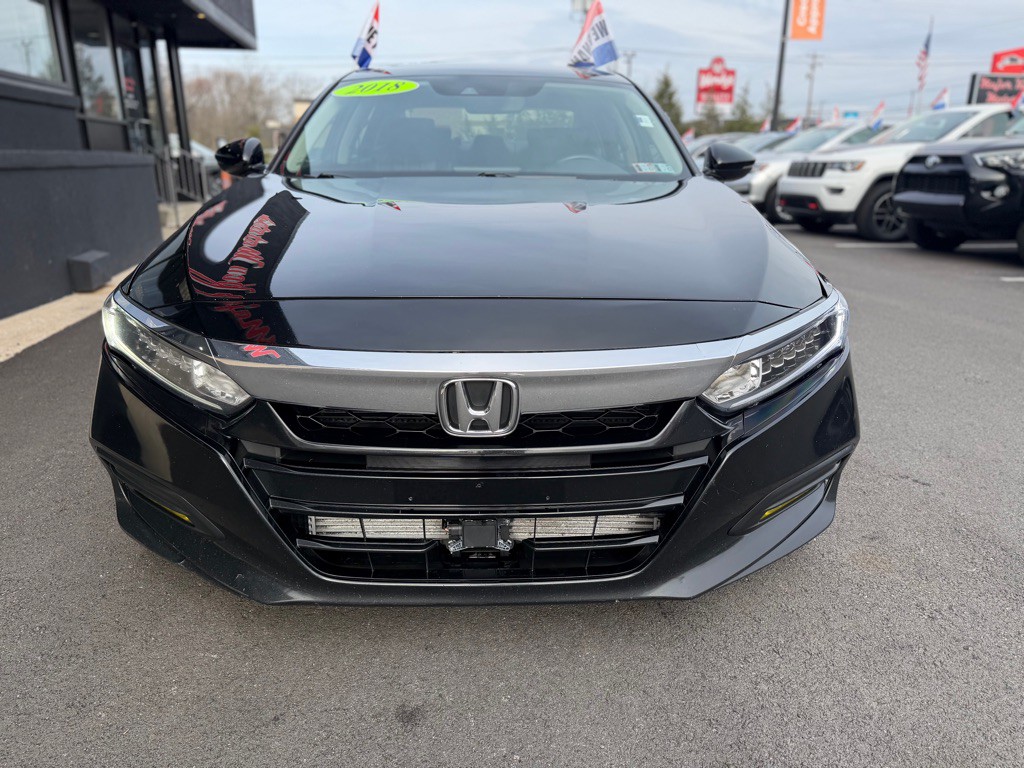 2018 Honda Accord Image 9