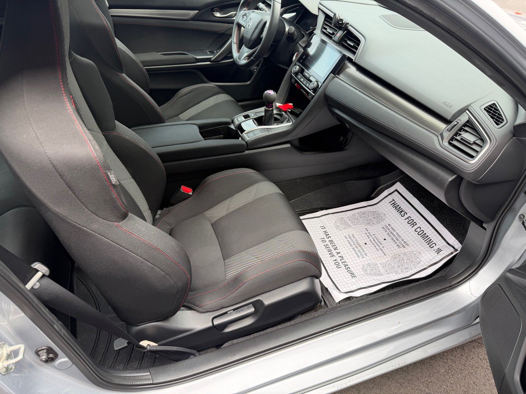 2018 Honda Civic Image 25