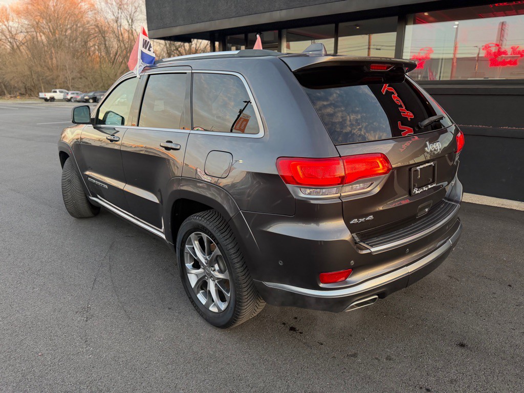 2019 Jeep Grand Cherokee Image 4