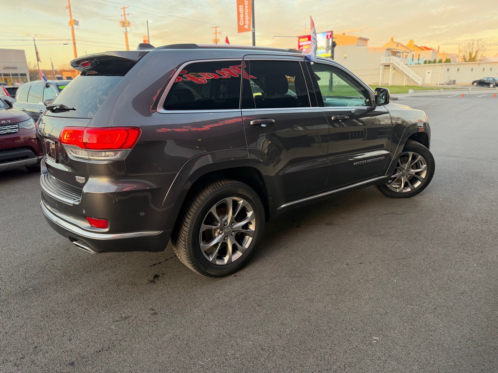 2019 Jeep Grand Cherokee Image 7
