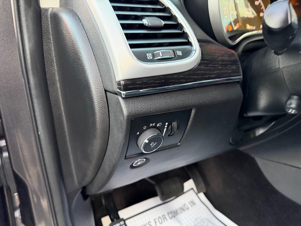 2019 Jeep Grand Cherokee Image 15