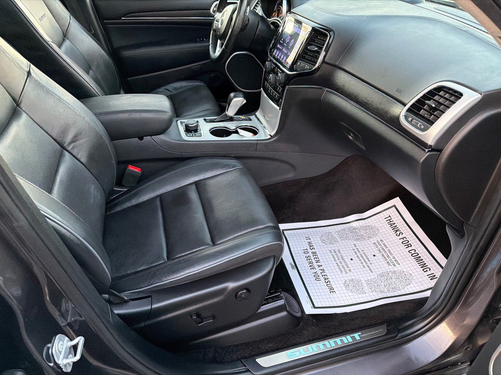 2019 Jeep Grand Cherokee Image 28