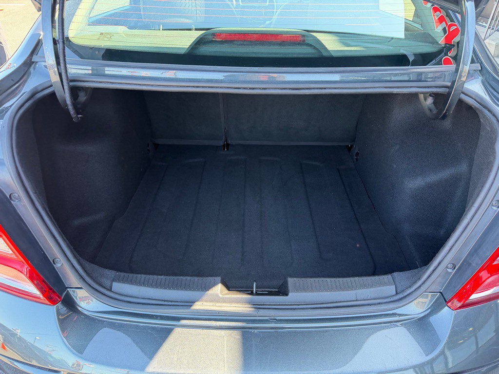 2020 Chevrolet Sonic Image 21