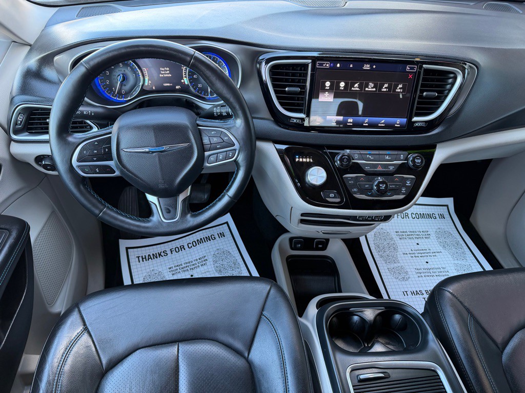 2021 Chrysler Pacifica Image 10