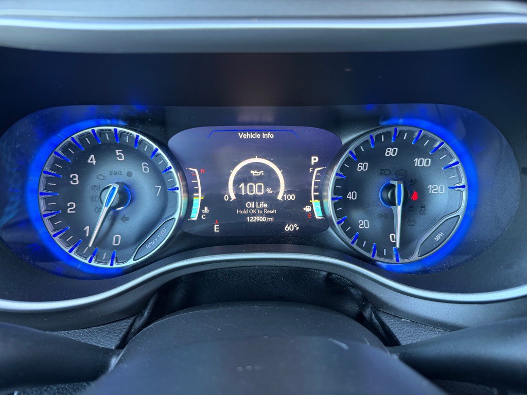 2021 Chrysler Pacifica Image 14