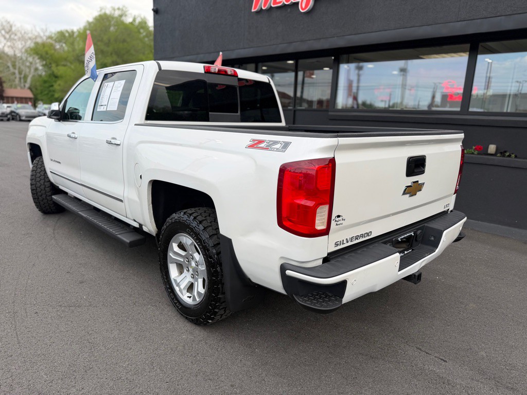 2017 Chevrolet Silverado 1500 Image 4