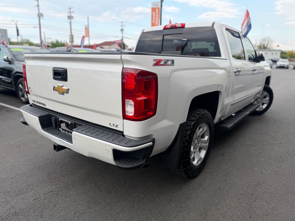 2017 Chevrolet Silverado 1500 Image 6