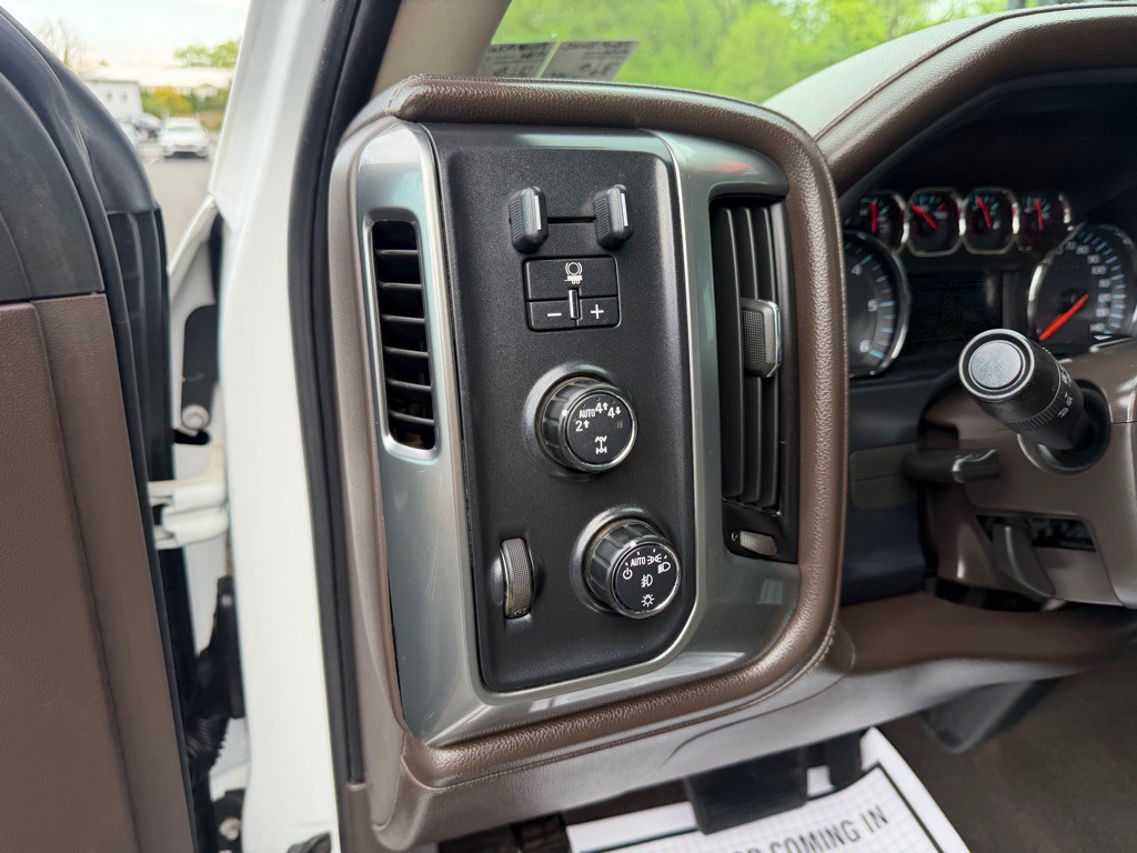 2017 Chevrolet Silverado 1500 Image 14