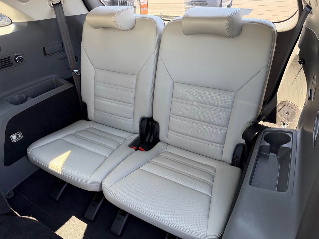2017 Kia Sorento Image 25