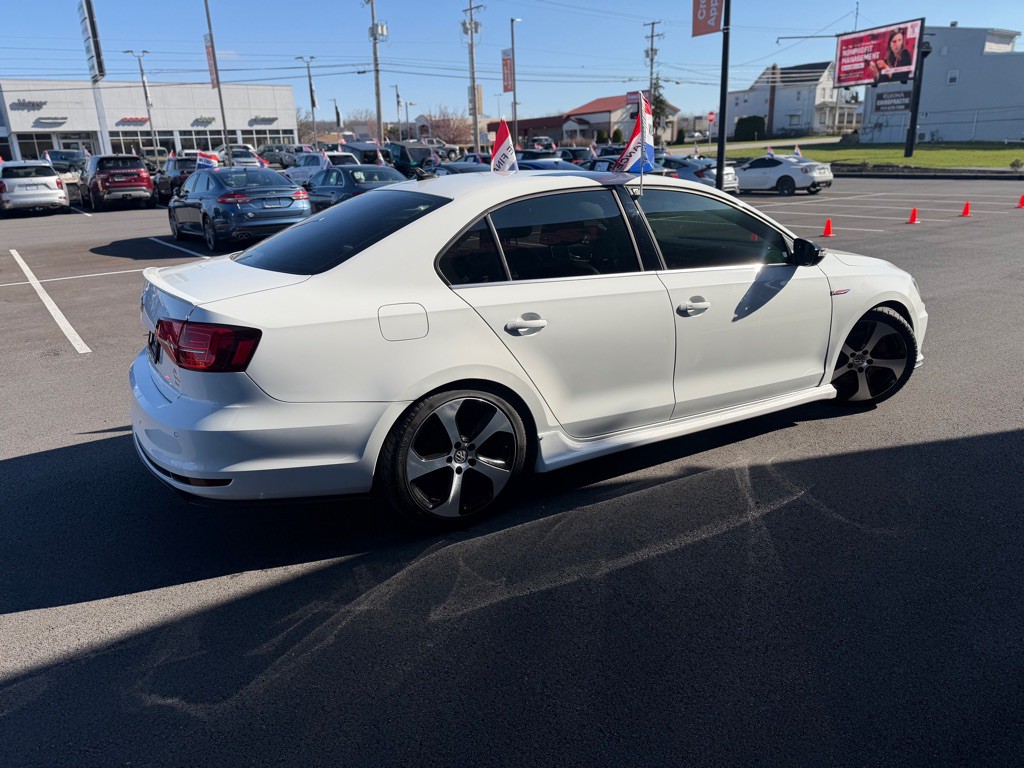 2017 Volkswagen Jetta Image 7
